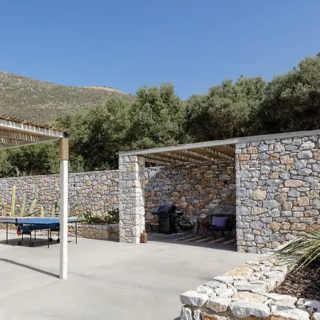 Villa Aristotelis *